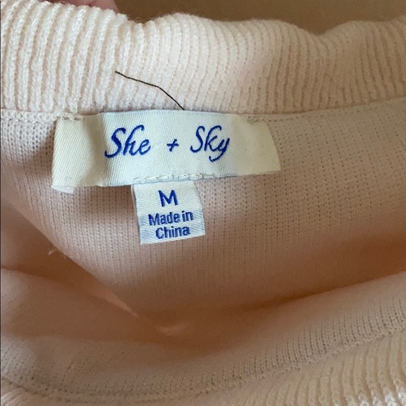 Crop Sweater - Picture 3 of 5